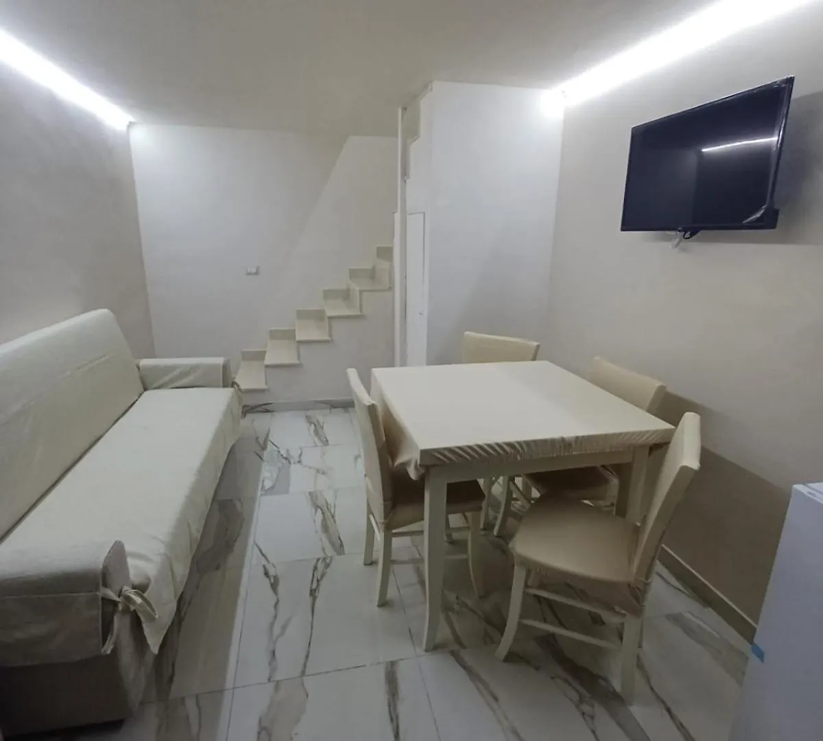 B&B La Tina Naples 0*,  Italie